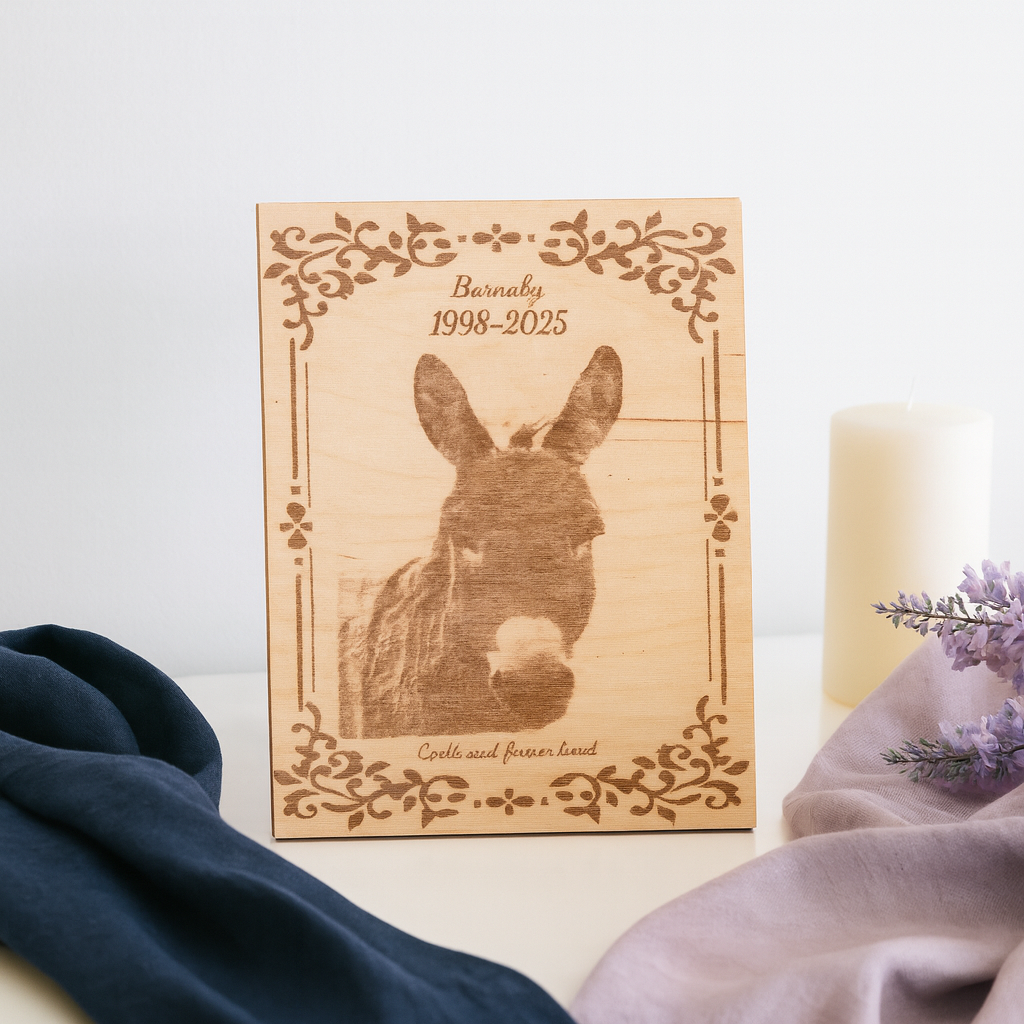 8x10 Custom Pet Portrait – Baltic Birch Engraved Photo